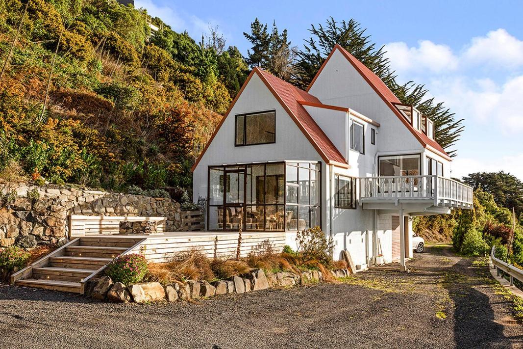 Harbour Views Villa Dunedin Bagian luar foto