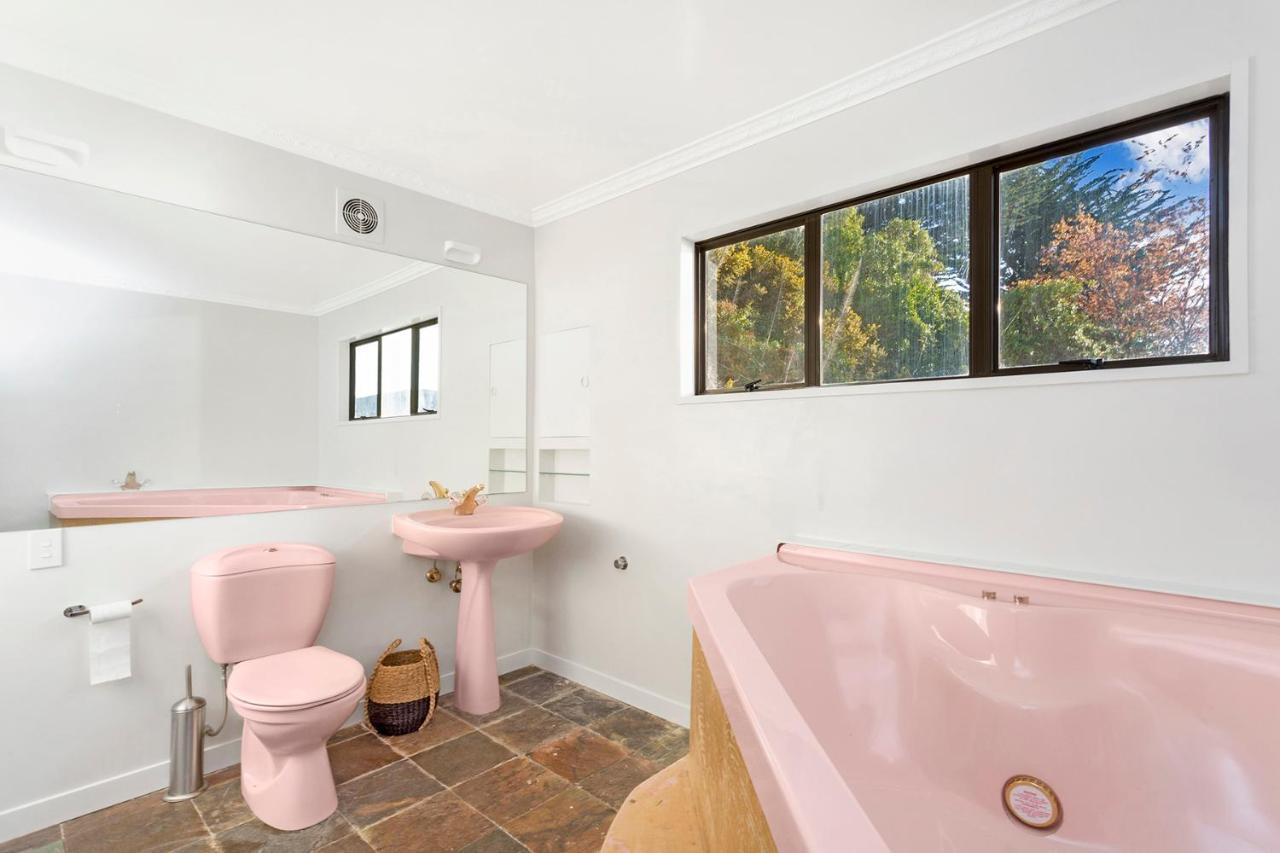 Harbour Views Villa Dunedin Bagian luar foto