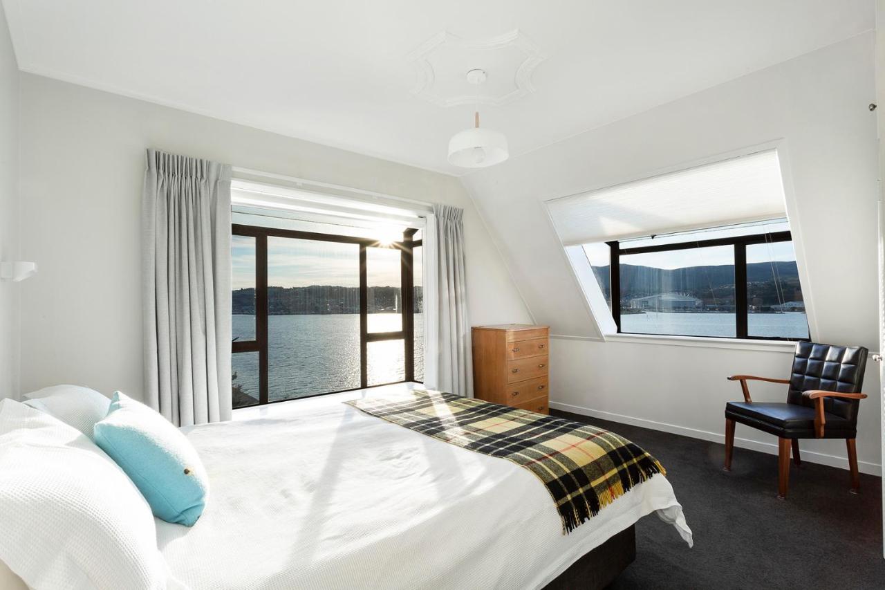 Harbour Views Villa Dunedin Bagian luar foto